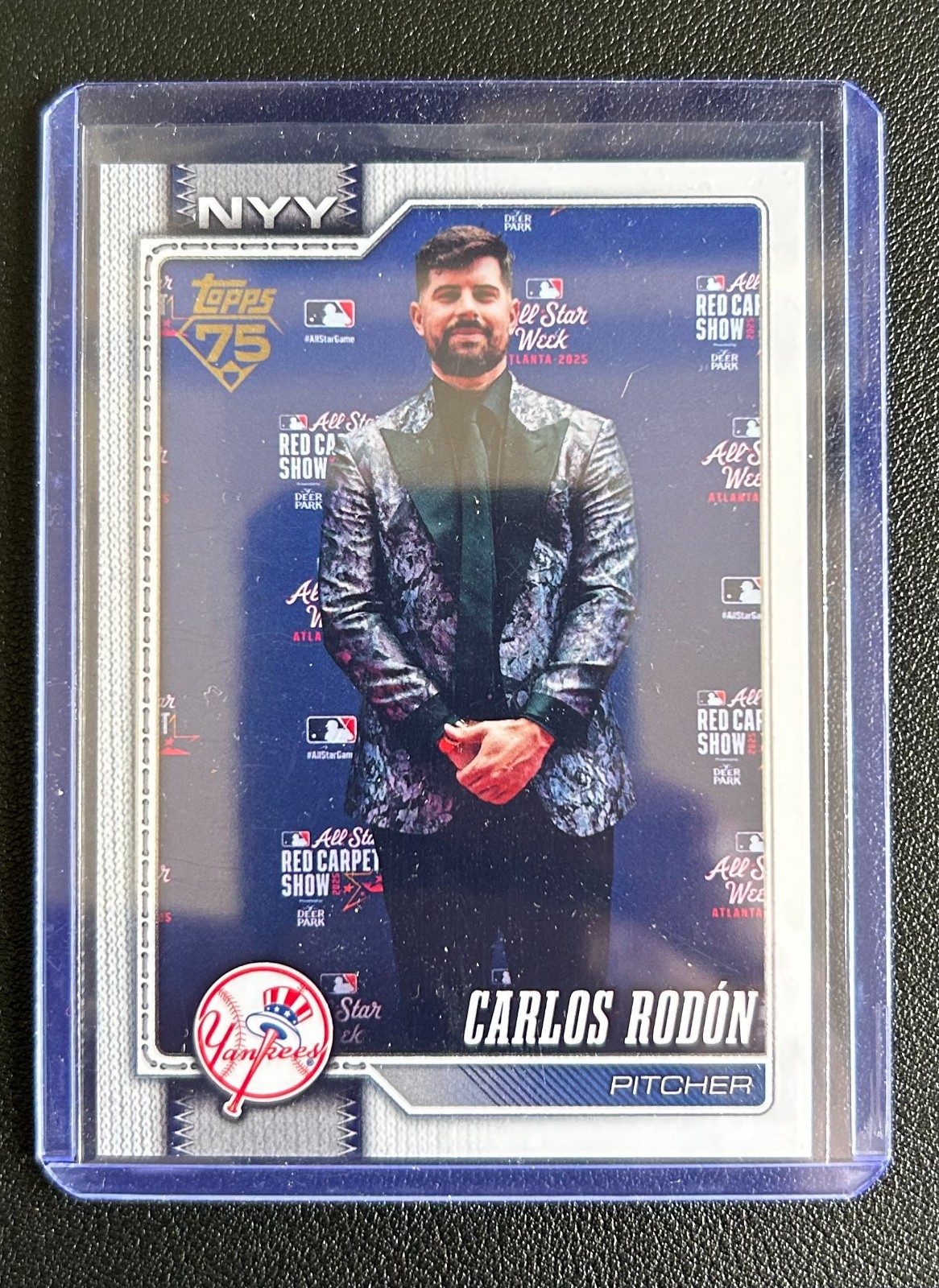 🔥🔥2026 Topps Series 1 - Carlos Rodon #82 Golden Mirror Image Variations SSP🔥