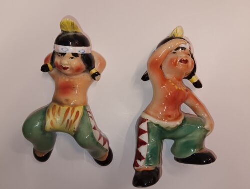 2 Original Ucagco Cermic Native American Children Figurines, 5" - Afbeelding 1 van 6