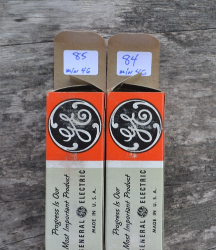 GE 6V6 NOS Tightly Matched Pair Vacuum Tubes from 1957 Same Codes Black Plates - 第 3/3 張圖片