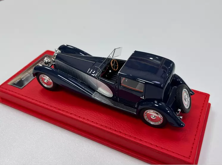 XEROX 1/43 Resin car model Bugatti Type 41 Royale 41111