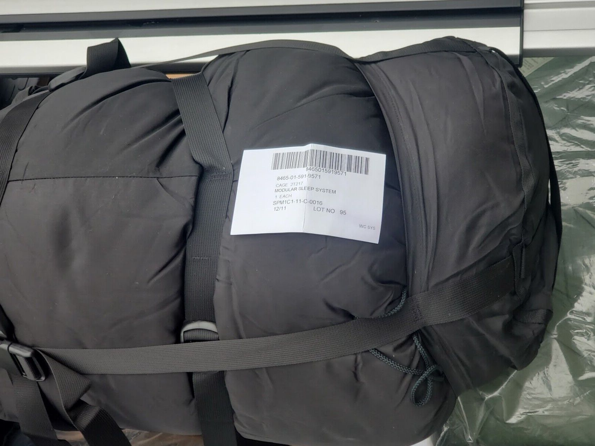 US Army 4 Pc MSS Modular Sleeping Bag Sleep System GoreTex Bivy