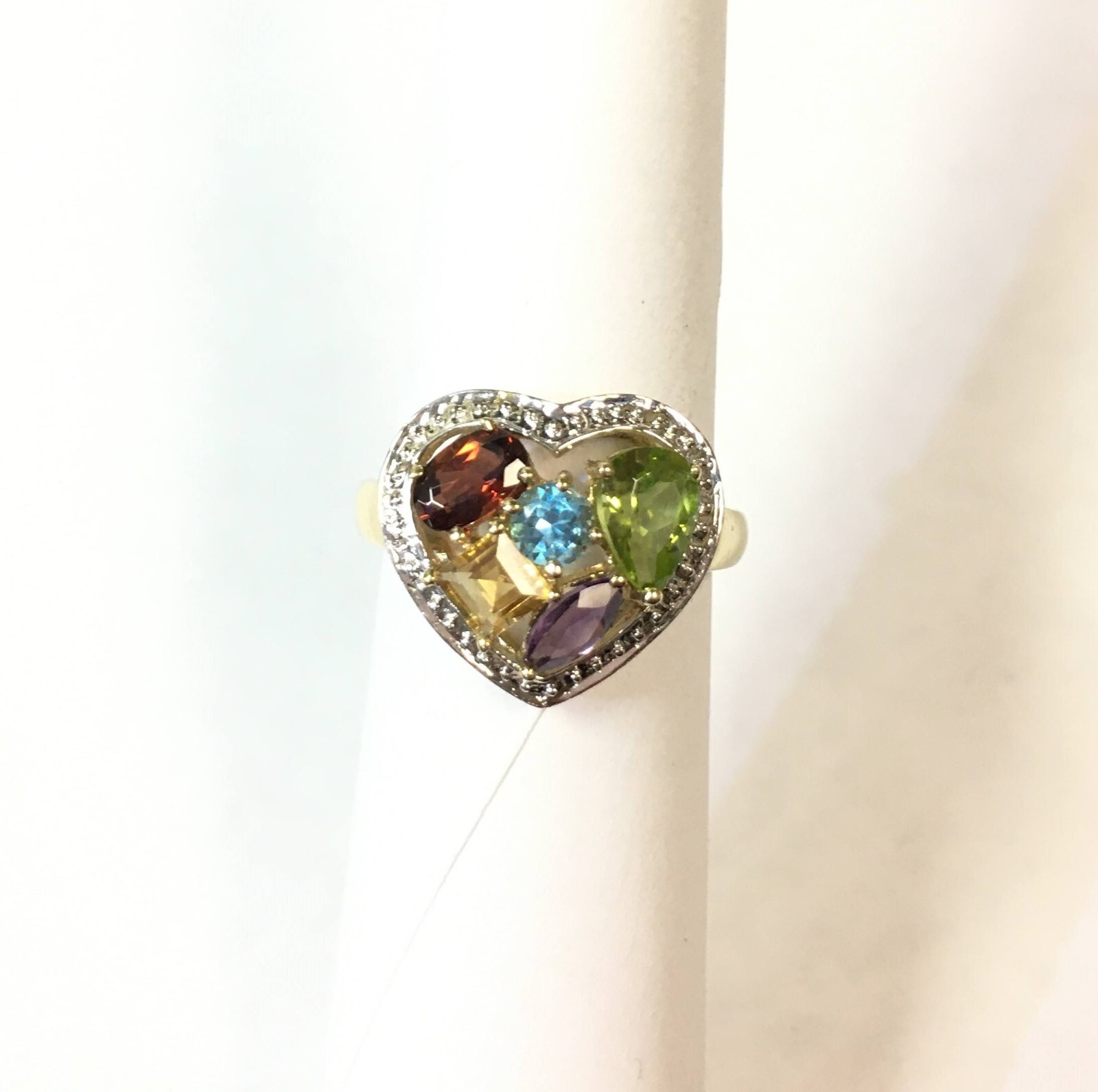 10k Heart Shaped Ring with Multi Colored Gem Ston… - image 1