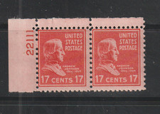 LOTH- UNTED STATES MNH CORNER NUMBERED PAIR SC#822 ANDREW JOHNSON
