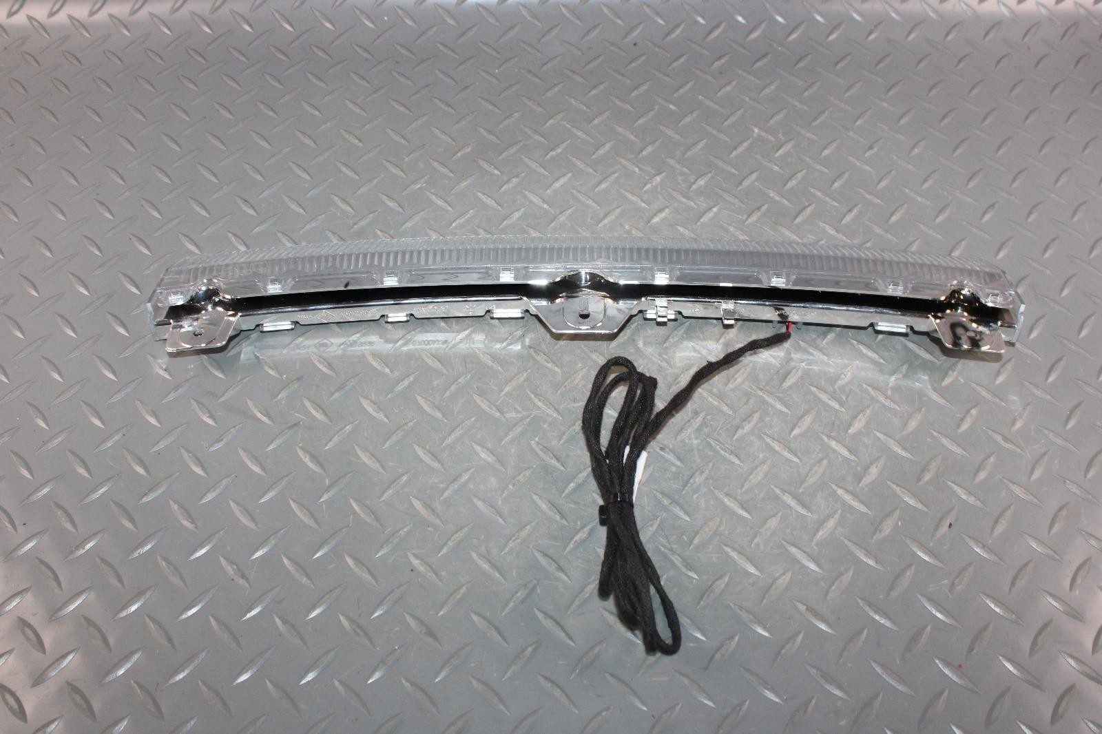Maserati Quattroporte 2017-2022 Center brake light