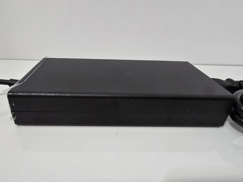 Cargador Adaptador CA 19V 7.1A 135W - Imagen 9 de 13