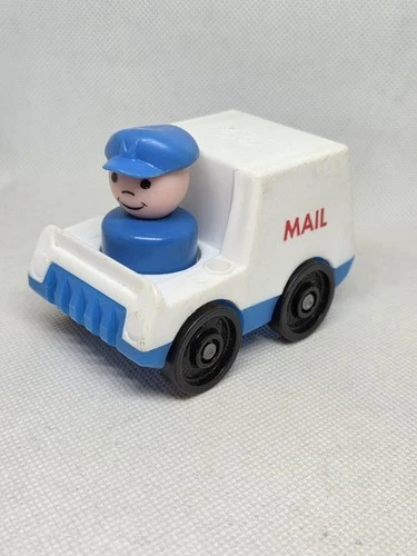 Vintage Fisher Price little people closed top mail truck w/blue mailman