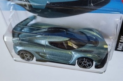 2025 Hot Wheels 2020 Koenigsegg Jesko in 1/64 # JBB59 HW Hyper Car