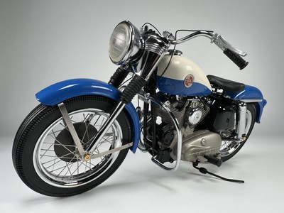 Sturgis Franklin Mint 1957 Harley Davidson XL Sportster 1:10