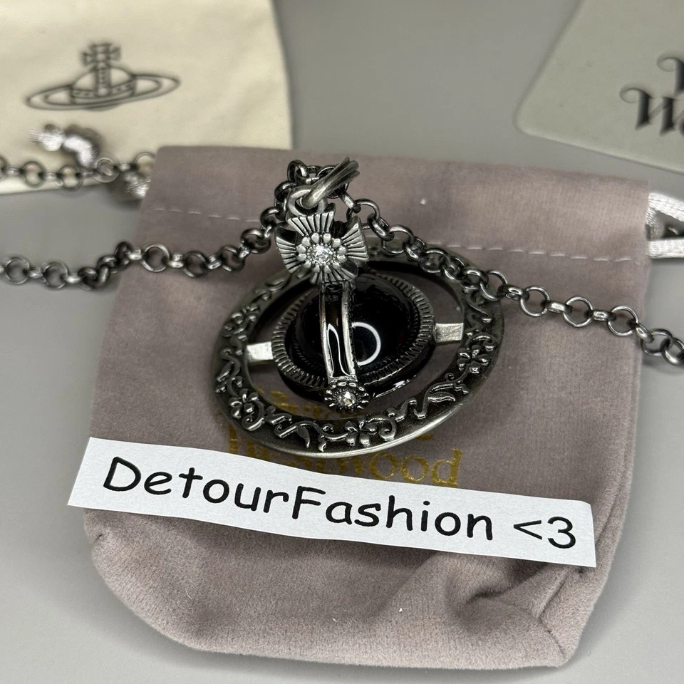 Vivienne Westwood Orb Large Japan Black Necklace WITH BOX - Image 2 of 4