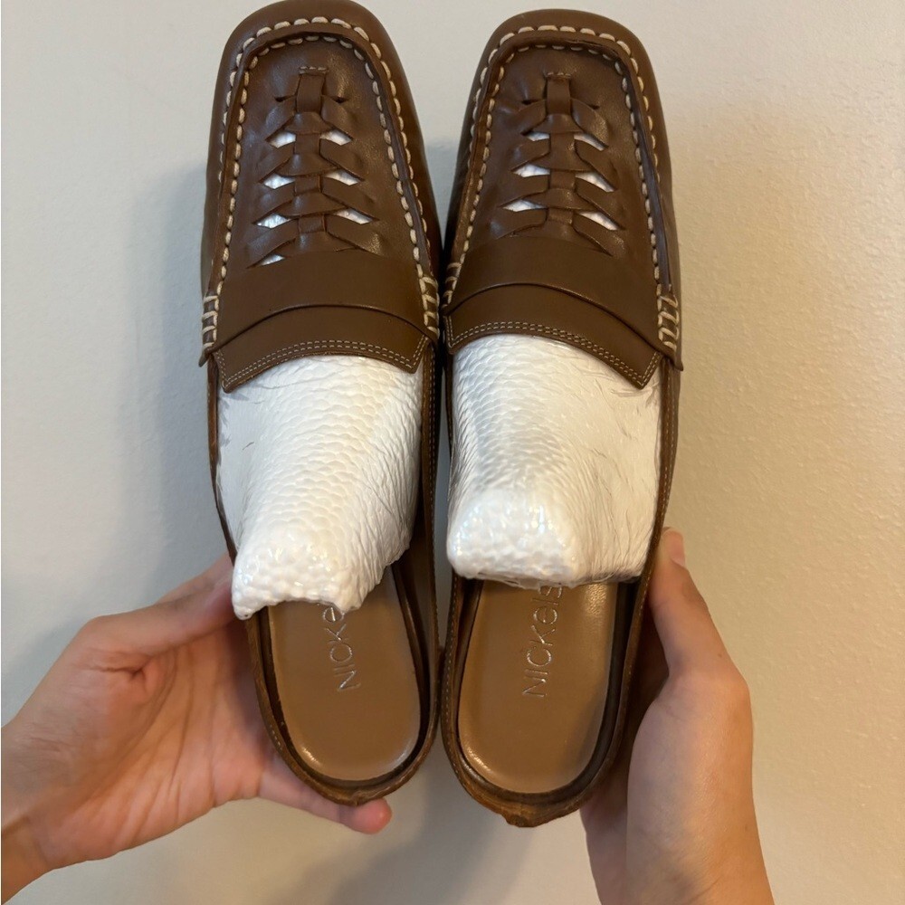 Leather Upper Brown Square Toe Heeled Slip On Mules - Size 7 Leather Upper Brown Square Toe Heeled Slip On Mules - Size 7