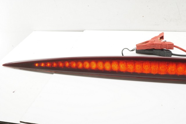 05 Cadillac Escalade Third Brake Light