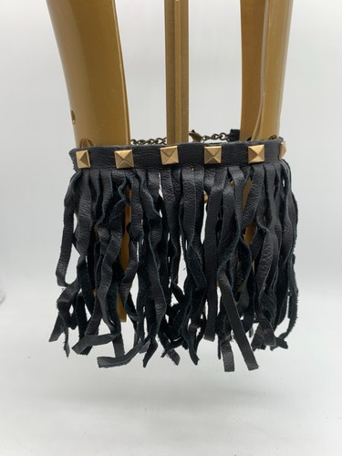 Bluff NY Cuero Negro Borlas Flecos Bota Puños En muy buena condición Muñecas Tobillo Ajustables - Imagen 5 de 9