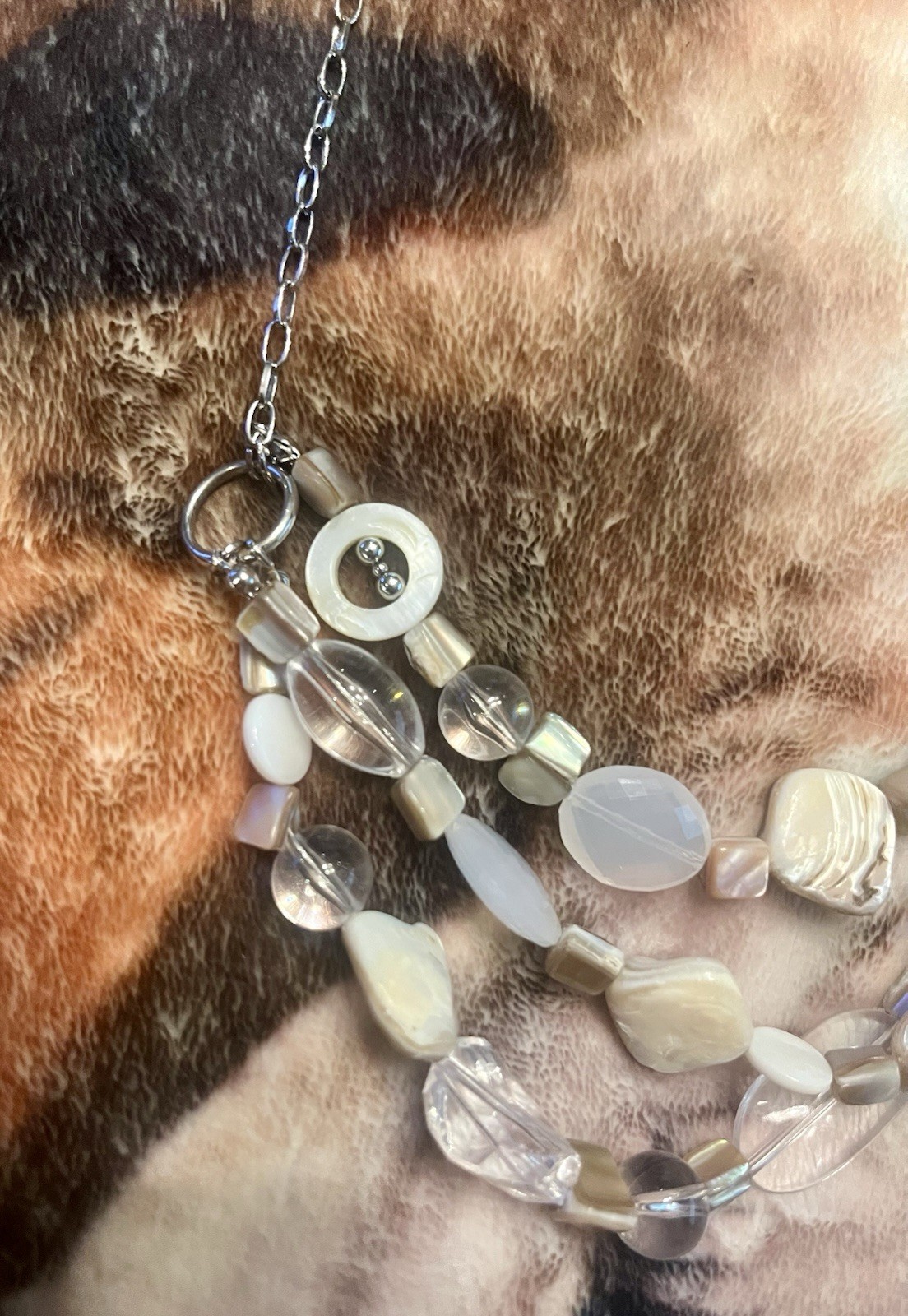 Three Layer Vintage Shell Iridescent Necklace - image 4