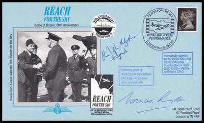 NORMAN RYDER DFC* & SIR CHRISTOPHER FOXLEY-NORRIS signiertes Reach for the Sky Cover