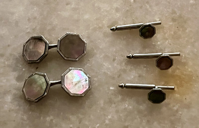 Mother of Pearl Cufflink Set - Krementz HERALDIC - Octagonal shape