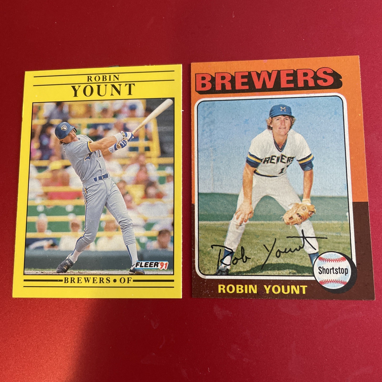 1975 Topps - #223 Robin Yount (RC) and 1991 Fleer - #601 Robin Yount