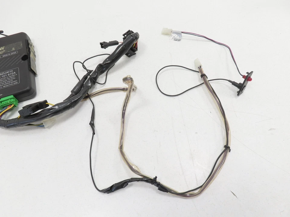 99 BMW Z3 E36 2,5 L #1302 módulo y cableado, alarma de control sin llave OEM 82111496925 Foto 3 de 4