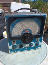 Parts/Repair Only — Untested— EICO Model 315 Signal Generator — See Desc.