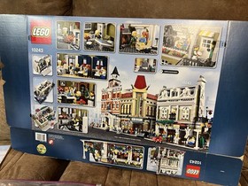 LEGO Creator Expert: Parisian Restaurant (10243)