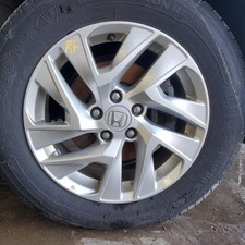 Wheel 17x7 Alloy Twisted Spoke Argent Fits 15-16 Cr-v 1183887