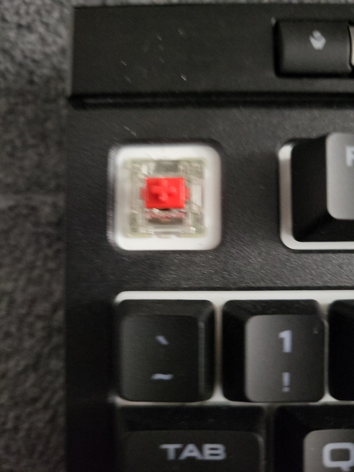 Corsair Strafe RGB MK.2 Mechanical Gaming Keyboard