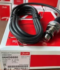 NEW DANFOSS MBS1900 064G6680 Pressure Transmitter UPS free shipping.