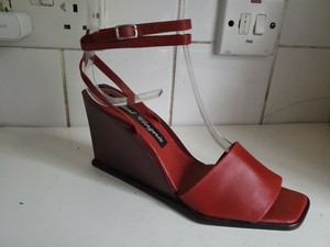 red wedge sandals uk