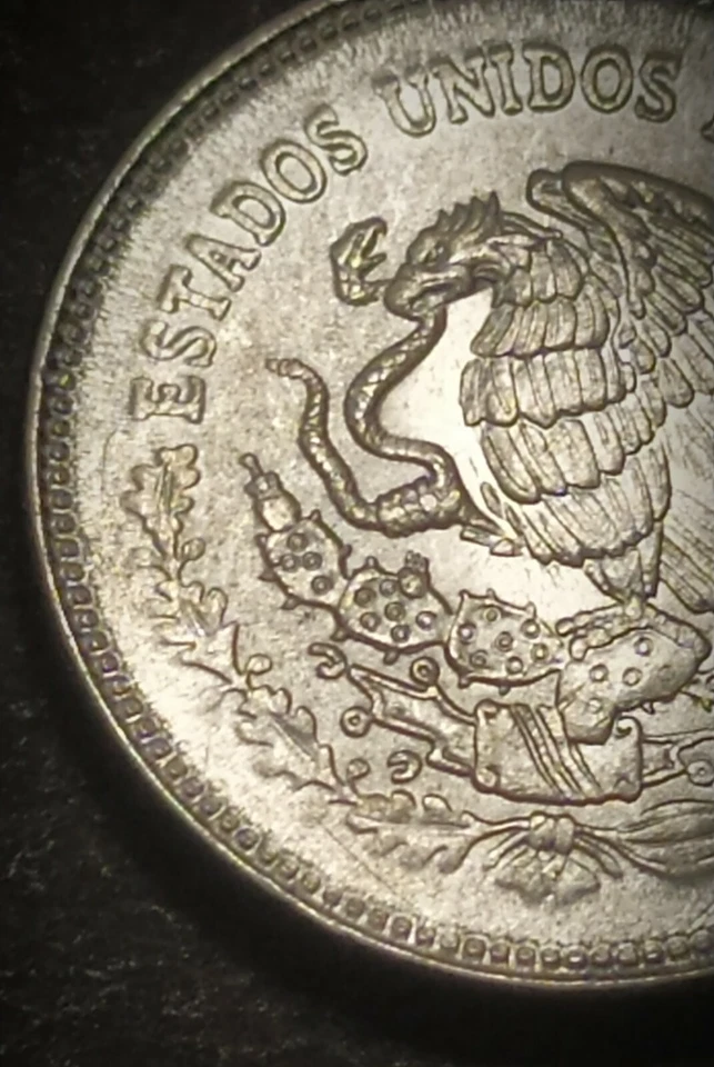 Die Break in Obv и Rev в Мексике 1986 $10 песо Идальго монета из нержавеющей стали - Изображение 3 из 4