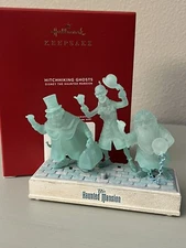 HALLMARK 2020 HITCHHIKING GHOSTS THE HAUNTED MANSION DISNEY ORNAMENT