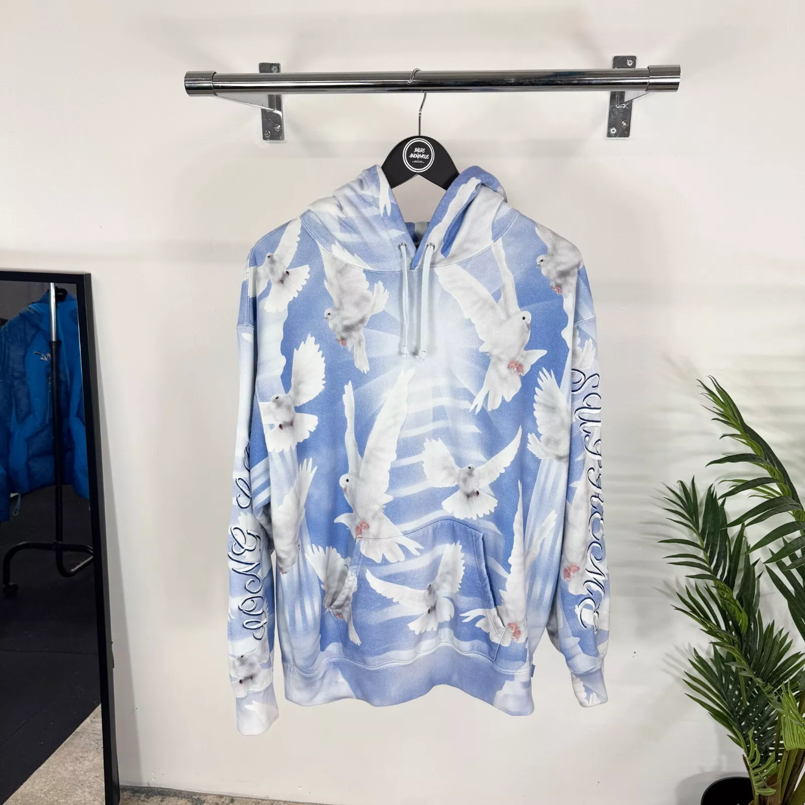 Sweat à capuche Supreme Doves bleu et blanc PRIX CONSEILLÉ