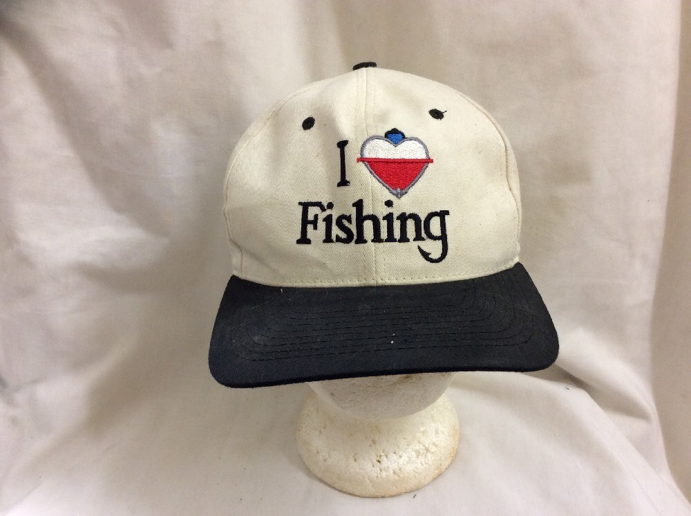 Vintage I Heart Fishing Trucker Hat Cool Retro Baseball Cap for Rave