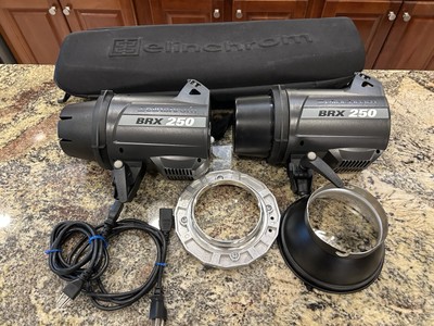 ELINCHROM BRX250 KIT.  2 Flashes +reflector + speedring With Case.  Used.
