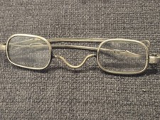 Antique 1800s Slider Wire Rim Eyeglasses Adjustable With Wood Case