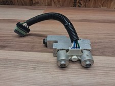 1988-1994 Chevrolet Gmc Silverado Sierra Abs Brake Pressure Valve