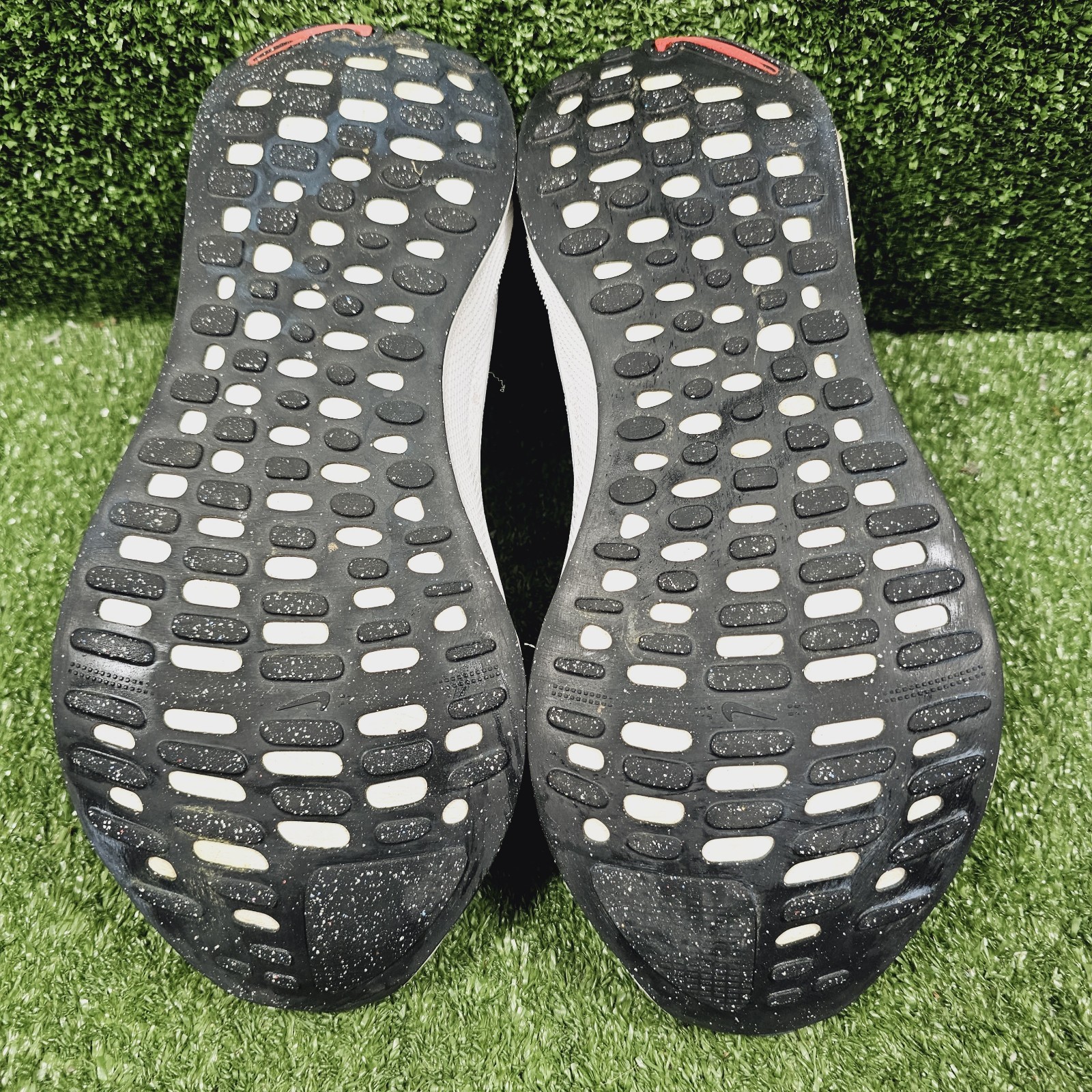 Nike React Infinity Run 4 White Light Crimson Sne… - image 7