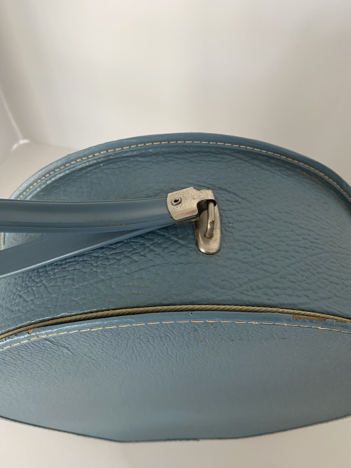 Vintage Blue American Tourister Luggage Hat Box Carry-On Round Suitcase Train
