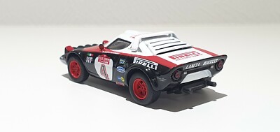 ミニカー1/18 KYOSHO LANCIA STRATOS HF No.509 1/18 Kyosho Lancia Stratos HF (Red) Diecast Car Model