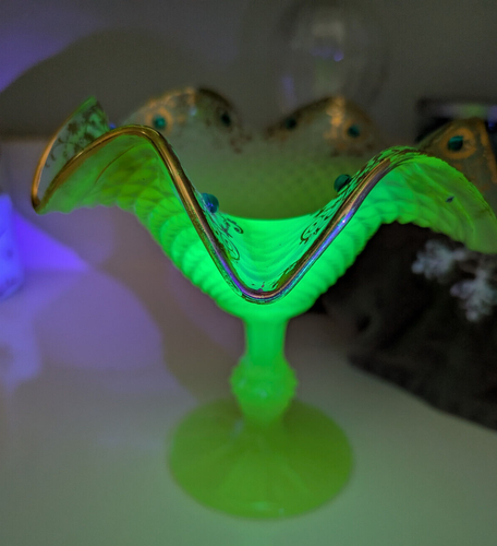 VTG Jadeite Pedestal Compote Diamond Cut Pattern Gold Rim Green Jeweled GLOWS