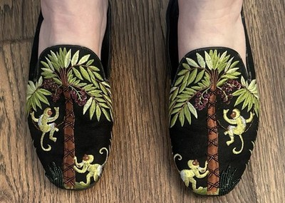 Beverly Feldman Embroidered Monkey Palm Tree Black Slip-On Mules Shoes Women 10B