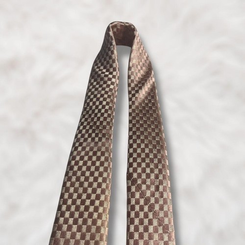 Corbata de seda con monograma a rayas azul marino de Louis Vuitton moderna para hombre corbata de moda - Imagen 4 de 7