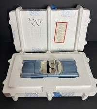Franklin Mint 1959 CADILLAC ELDORADO Biarritz Blue 1:24 Scale *READ