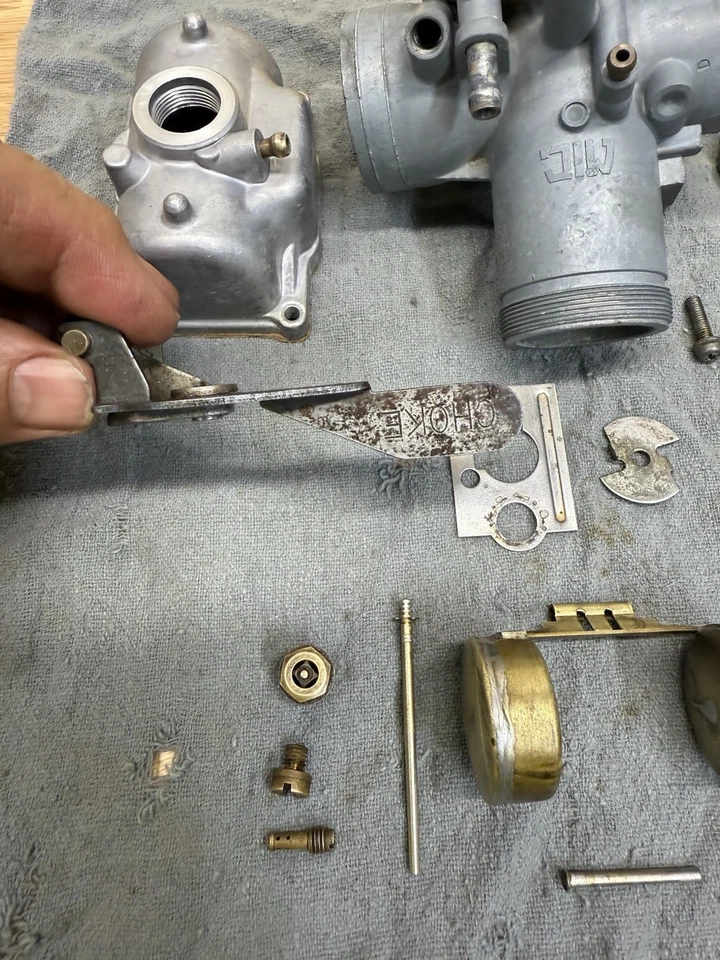 Mikuni OEM VM Round Carburetor Kawasaki KT250 Clean 26mm 28mm Flange Hodaka - Image 3 of 4