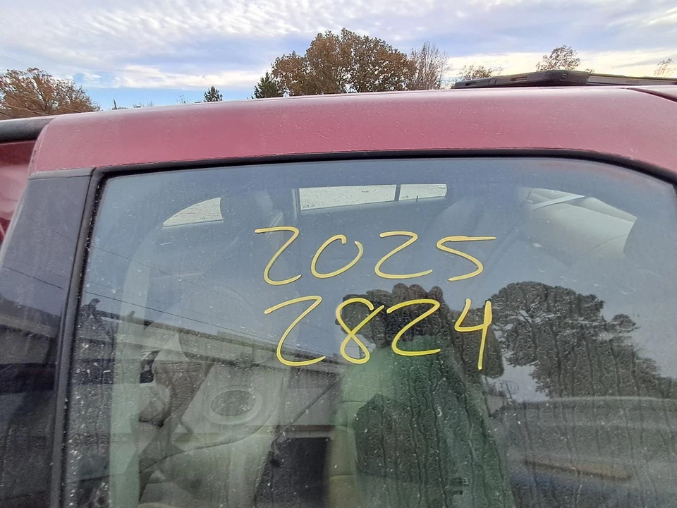 Used Front Left Door Assembly Front fits: 2006 Cadillac Sts Front Left Grade A Foto 3 de 4