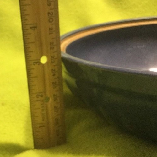 Bol vintage ~ 9 pouces ~ Crock ~ Poterie en grès ~ émaillé ~ avec couvercle - Photo 6/8