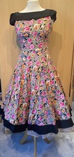 Vintage/Retro Style Hearts And Roses  Fit & Flare Floral Dress Size 8