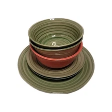 Tabletops Unlimited GREEN RED  Swirl Dish Plates & Cereal Bowls - Dining Kitchen