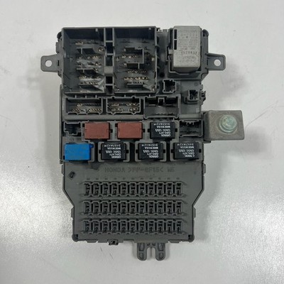 2004-2008 Acura TSX Interior Cabin Fuse Box Relay Junction Block Module