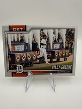 2026 Topps Series 1 - Riley Greene #209 Golden Mirror Image Variations