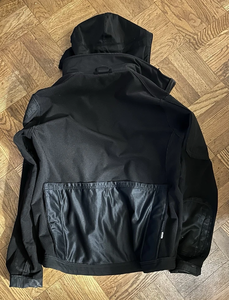 CONDOR 602 SUMMIT TACTICAL SOFT SHELL JACKET MEDIUM  - Image 4 of 4