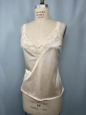 Vintage Camisole SIZE MEDIUM 36 IVORY classic lace cami slip top lingerie